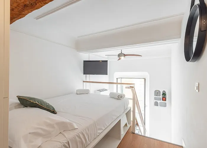 Lively District - Duplex Old Town * 尼斯