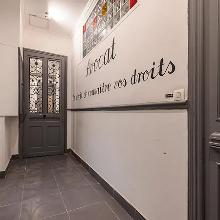 Lively District - Duplex Old Town * 니스