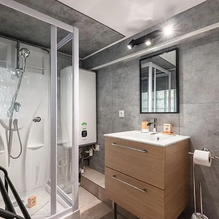 아파트 Lively District - Duplex Old Town 니스