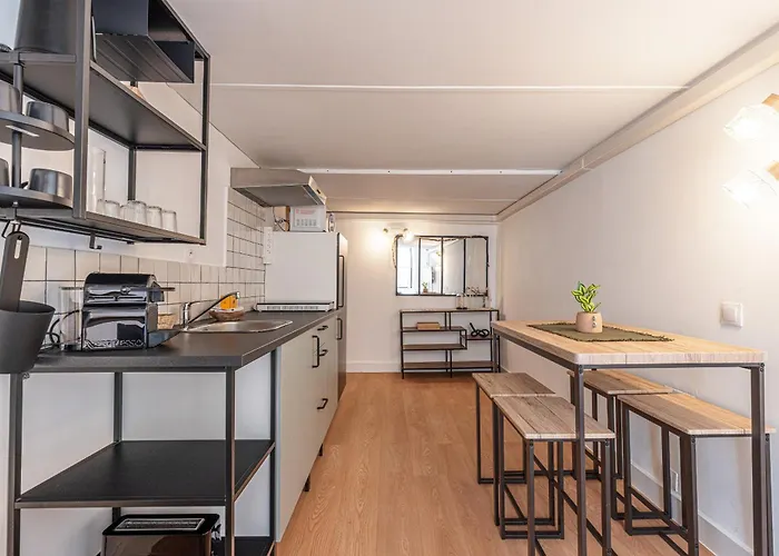 Lively District - Duplex Old Town Apartment