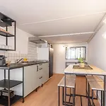 Lively District - Duplex Old Town نيس
